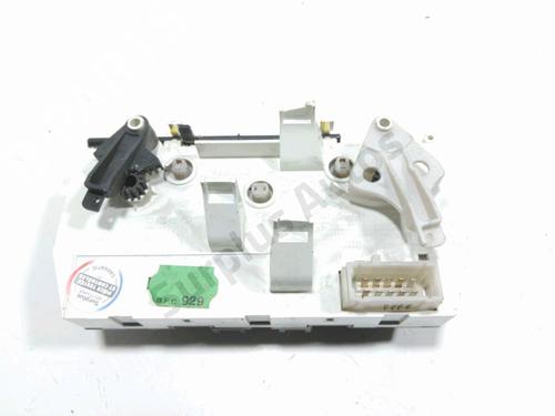 Climate control PEUGEOT 206+ (2L_, 2M_) 1.4 HDi eco 70 | BP33750227I5 - Image 2
