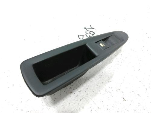 Used Right rear window switch Right rear window switch 30999283 30999283