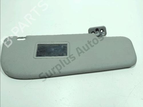 Used Right sun visor Right sun visor 33112107 33112107