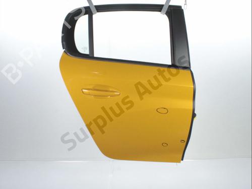 Used Right rear door PEUGEOT 208 II (UB_, UP_, UW_, UJ_) e-208 (136 hp) 29048613