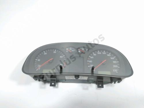 Used Instrument cluster VW GOLF IV (1J1) 1.9 TDI (90 hp) 28231154