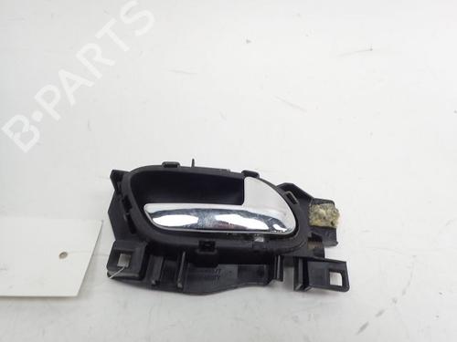 Used Front right interior door handle Front right interior door handle 37774771 37774771