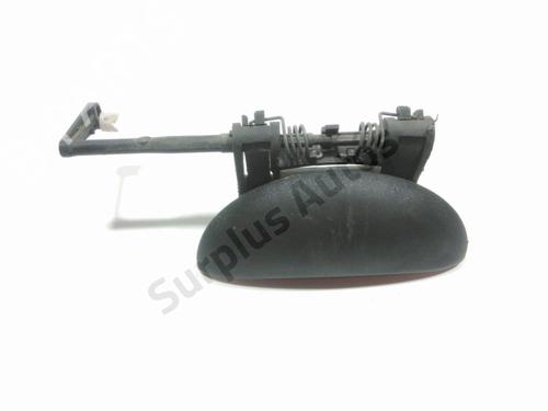 front-right-exterior-door-handle-peugeot-206-hatchback-2ac-1998-1999-2000-2001-2002-2003-2004-2005-2006-2007-2008-2009-2010-2011-2012-30608216 main image