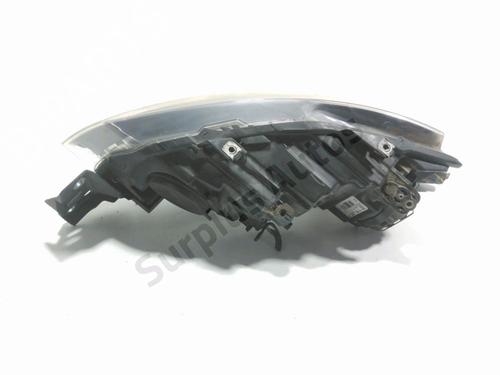 Right headlight VW POLO V (6R1, 6C1) 1.2 | BP28972348C29