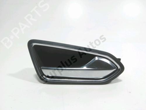 Used Rear right interior door handle Rear right interior door handle 37779816 37779816
