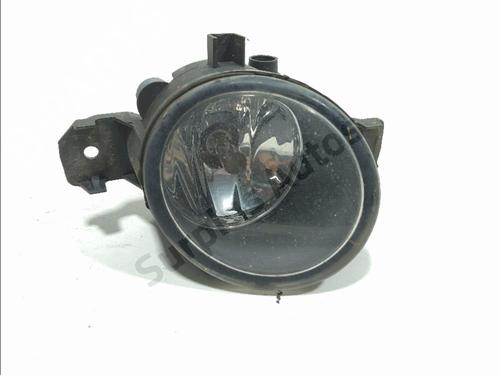left-front-fog-light-renault-clio-iii-br01-cr01-2005-2006-2007-2008-2009-2010-2011-2012-2013-2014-37871028 main image