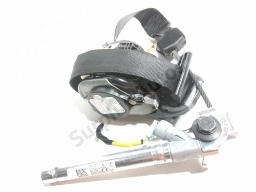 front-left-seatbelt-fiat-tipo-hatchback-356_-357_-2016-40251972 main image