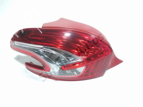 Left taillight PEUGEOT 208 I (CA_, CC_) 1.4 HDi | BP28270207C34 