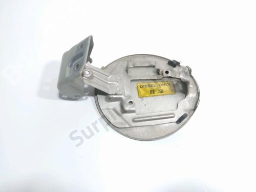 Fuel flap SUZUKI GRAND VITARA II (JT, TE, TD) 1.9 DDiS All-wheel Drive (JT419, TD44, JB419WD, JB419XD,... | BP28220309C131 