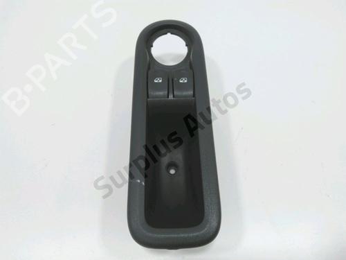 Venstre fortil elrude kontakt RENAULT CLIO III Grandtour (KR0/1_) 1.5 dCi (KR0G) (68 hp) 31304759