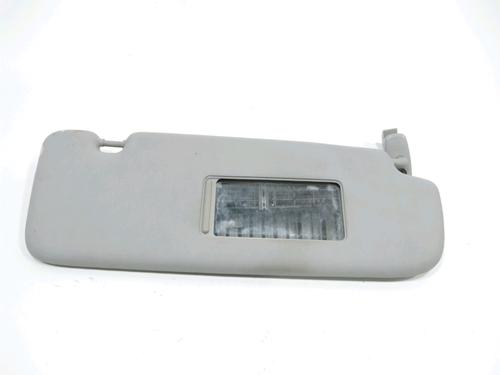 Used Right sun visor Right sun visor 31002480 31002480