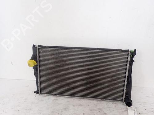 Used Water radiator Water radiator 37764286 37764286