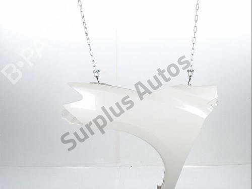 left-front-fenders-nissan-pulsar-hatchback-c13-2014-36289262 main image