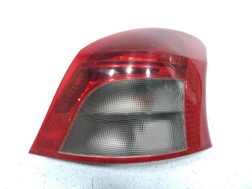 Used Right taillight TOYOTA YARIS (_P9_) 1.4 D-4D (NLP90_, NLP90R) (90 hp) 31006086