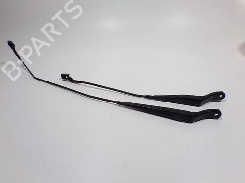 Used Front windshield wiper arm RENAULT ZOE (BFM_) ZOE (88 hp) 28271583