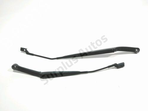 front-windshield-wiper-arm-fiat-tipo-hatchback-356_-357_-2016-28272174 main image