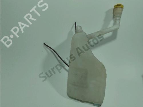 Sprinklertank Sprinklertank RENAULT MEGANE III Hatchback (BZ0/1_, B3_) 1.5 dCi (106 hp) 33714057 33714057