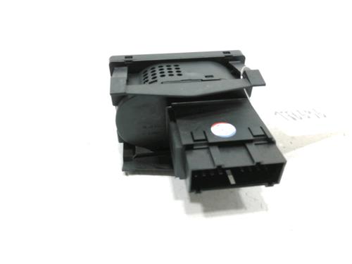 Headlight switch FORD FUSION (JU_) 1.4 TDCi | BP37767616I24 - Image 2