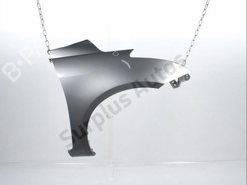 Used Right front fenders Right front fenders SUZUKI SWIFT IV (FZ, NZ) 1.2 (AZH412, ZC72S) (94 hp) 33867408 33867408