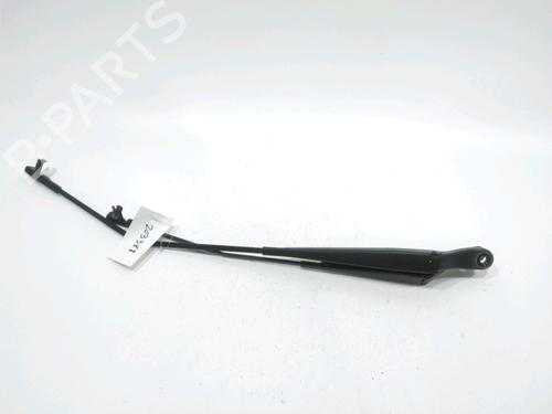 Used Front windshield wiper arm PEUGEOT 207 (WA_, WC_) 1.6 HDi (92 hp) 31007843