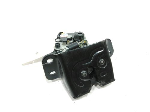Used Tailgate lock HYUNDAI i20 I (PB, PBT) 1.4 CRDi (75 hp) 31001661