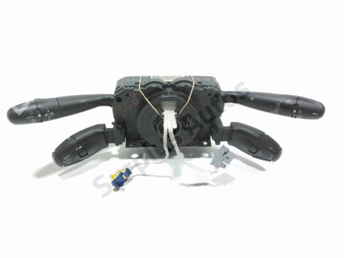 Steering wheel controls PEUGEOT 308 I (4A_, 4C_) 1.6 HDi | BP28227453E15 
