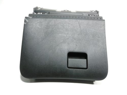 Used Glove box NISSAN JUKE (F15) 1.5 dCi (110 hp) 28231289