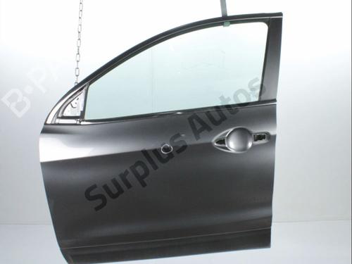 Used Left front door NISSAN QASHQAI II (J11, J11_) 1.6 dCi (130 hp) 29321619
