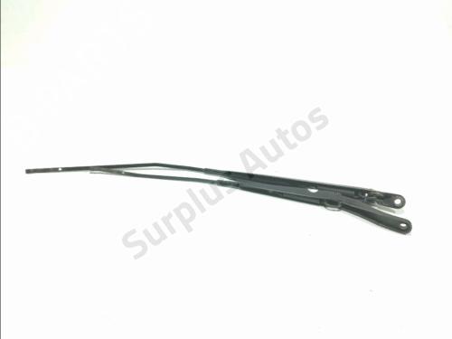 front-windshield-wiper-arm-renault-clio-iii-br01-cr01-2005-2006-2007-2008-2009-2010-2011-2012-2013-2014-40465368 main image
