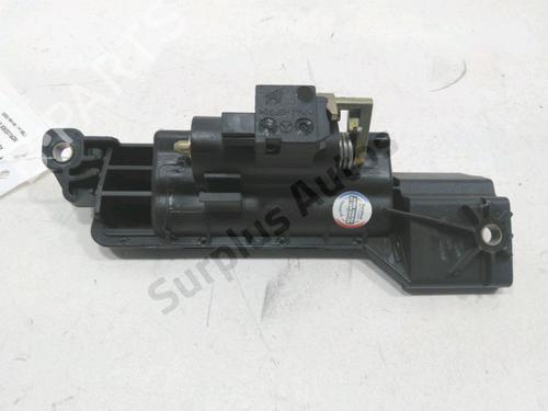 Switch MERCEDES-BENZ C-CLASS Coupe (CL203) C 200 Kompressor (203.742) | BP31001372I30