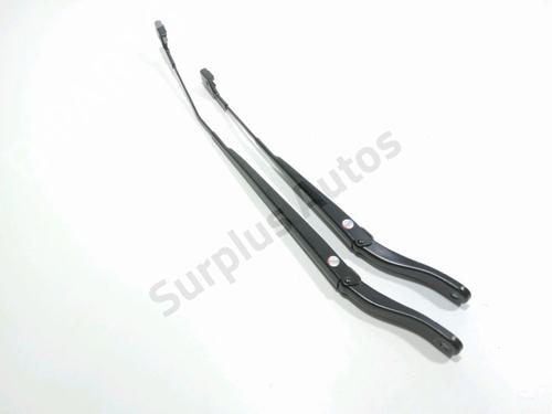 Used Front windshield wiper arm RENAULT KANGOO III Box Body/MPV 1.5 Blue dCi 95 (FJAB) (95 hp) 28272152