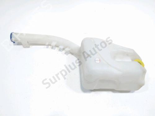 Used Windscreen washer tank Windscreen washer tank FORD FUSION (JU_) 1.4 TDCi (68 hp) 33867953 33867953