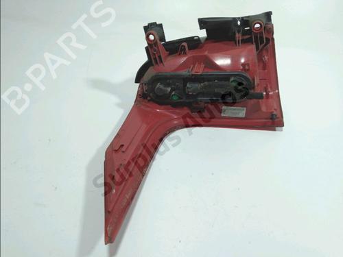 Right taillight PEUGEOT 5008 (0U_, 0E_) 1.6 HDi | BP30633201C35