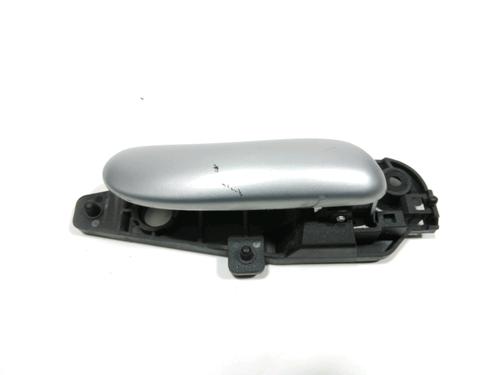 Used Rear right interior door handle Rear right interior door handle FIAT STILO Multi Wagon (192_) 1.9 D Multijet (120 hp) 28252341 28252341