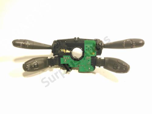 Used Steering wheel controls Steering wheel controls 36402546 36402546