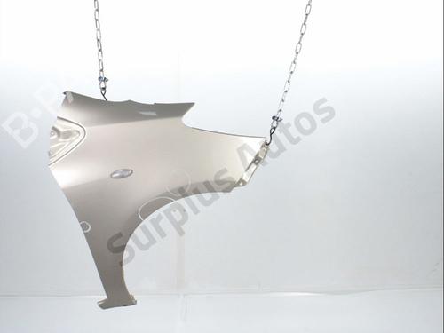 Parafango anteriore destro Parafango anteriore destro TOYOTA YARIS (_P9_) 1.4 D-4D (NLP90_, NLP90R) (90 hp) 36962849 36962849