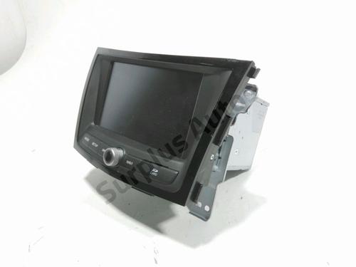 radio-ssangyong-tivoli-2015-34262512 main image