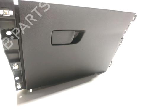 Used Glove box Glove box RENAULT CLIO V (B7_) 1.5 Blue dCi 100 (B7AD) (101 hp) 28231348 28231348