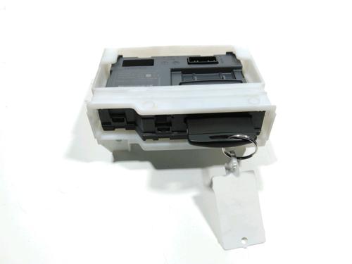 card-reader-renault-captur-i-j5_-h5_-2013-28225135 main image