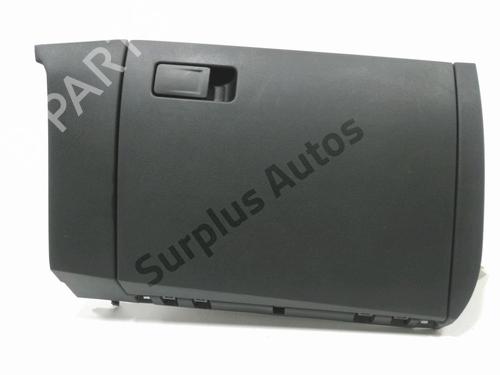 Used Glove box VW POLO VI (AW1, BZ1, AE1) 1.0 TSI (95 hp) 30991833