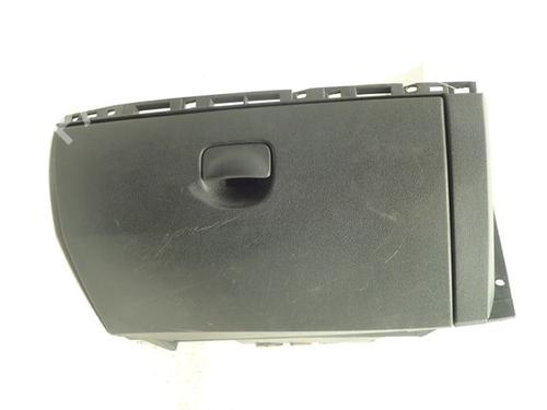 Used Glove box RENAULT CLIO III (BR0/1, CR0/1) 1.5 dCi (BR17, CR17) (86 hp) 30991724