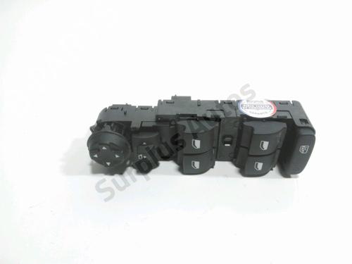 Used Left front window switch Left front window switch CITROËN C5 AIRCROSS (A_) 2.0 BlueHDi 180 (AJEHZR) (177 hp) 33568798 33568798