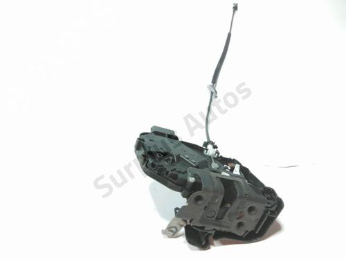 Højre fortil lås Højre fortil lås FORD FOCUS II Convertible 2.0 TDCi (136 hp) 39765461 39765461