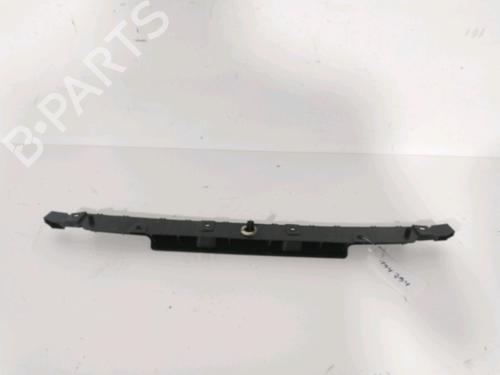 Used Rear bumper bracket RENAULT CAPTUR II (HF_) TCe 100 (HFMT) (101 hp) 31000964