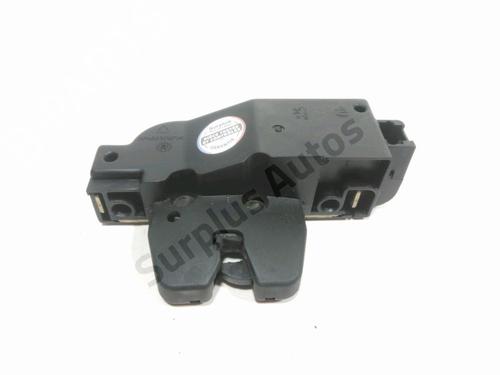 Used Tailgate lock PEUGEOT 607 (9D, 9U) 2.2 HDi (133 hp) 28260736