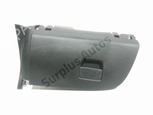 Used Glove box Glove box OPEL CORSA E (X15) 1.4 (08, 68) (90 hp) 28231514 28231514
