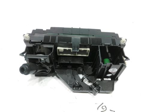 Climate control AUDI A3 (8P1) 1.6 TDI | BP30988604I5 - Image 2