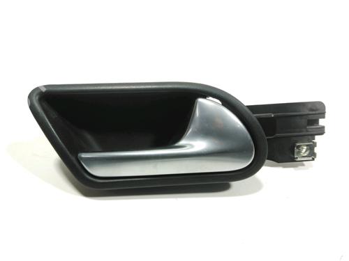 Used Front right interior door handle Front right interior door handle 37774907 37774907