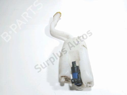 Used Windscreen washer tank RENAULT TWINGO II (CN0_) 1.2 16V (CN0K, CN0V, CN0A) (76 hp) 31608305