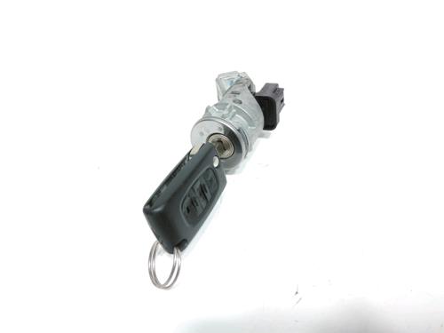 Used Ignition barrel Ignition barrel PEUGEOT 407 (6D_) 2.0 HDi 135 (6DRHRH, 6DRHRE, 6DRHRG, 6DRHRJ) (136 hp) 33903781 33903781